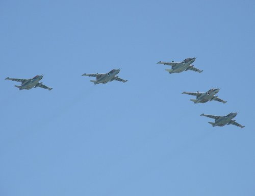 UK Defence Ministry Reports Iran Fired Two Missiles Toward Cyprus