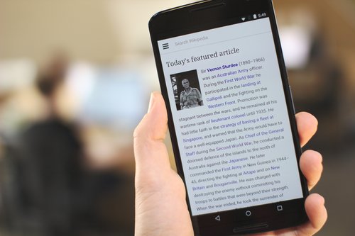 Smartphone Market Faces Largest Decline in a Decade
