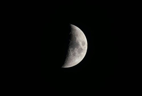NASA Artemis II Set for Historic Moon Launch: First Crewed Lunar Flyby in 50 Years Targets March 6