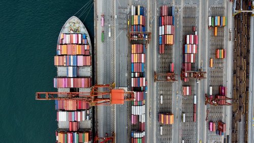 Global Trade Under Siege: Maersk Halts Shipping Routes as Iran War Blocks Strait of Hormuz