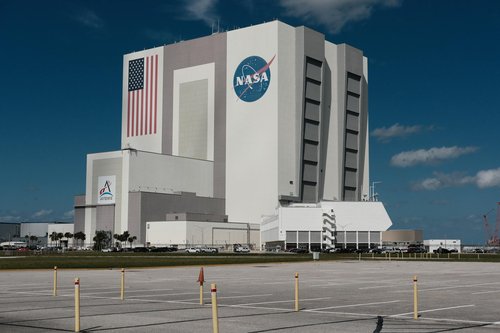 NASA Shakes Up Artemis Program to Accelerate Lunar Return in 2026