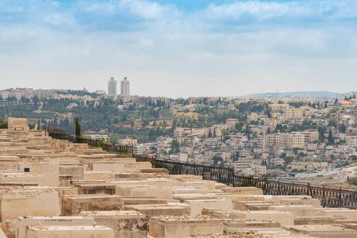Middle East War Intensifies: Israel Strikes Beirut and Tehran on Day 7 of Regional Conflict