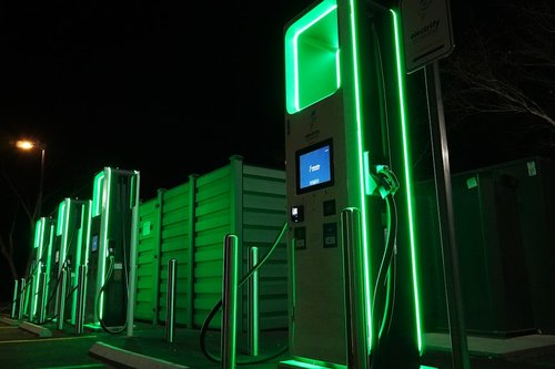 Green Hydrogen Breakthrough 2026: Electrolyzer Tech Drives Clean Fuel to $2/kg Target