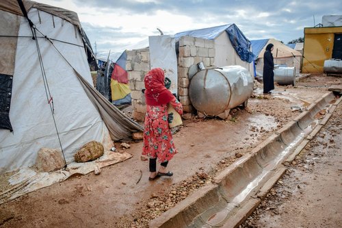 UN Warns: Middle East Humanitarian Crisis Deepens as 330,000 Displaced Amid Escalating Regional Conflict