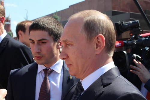 Trump and Putin's Historic Phone Call: Russia Oil Sanctions Relaxed, Iran-Ukraine Wars Under Discussion